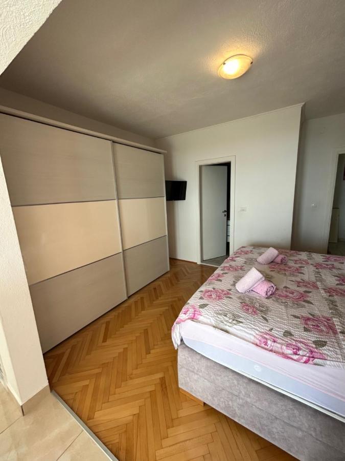 Apartmani Tomas Tučepi Exterior foto