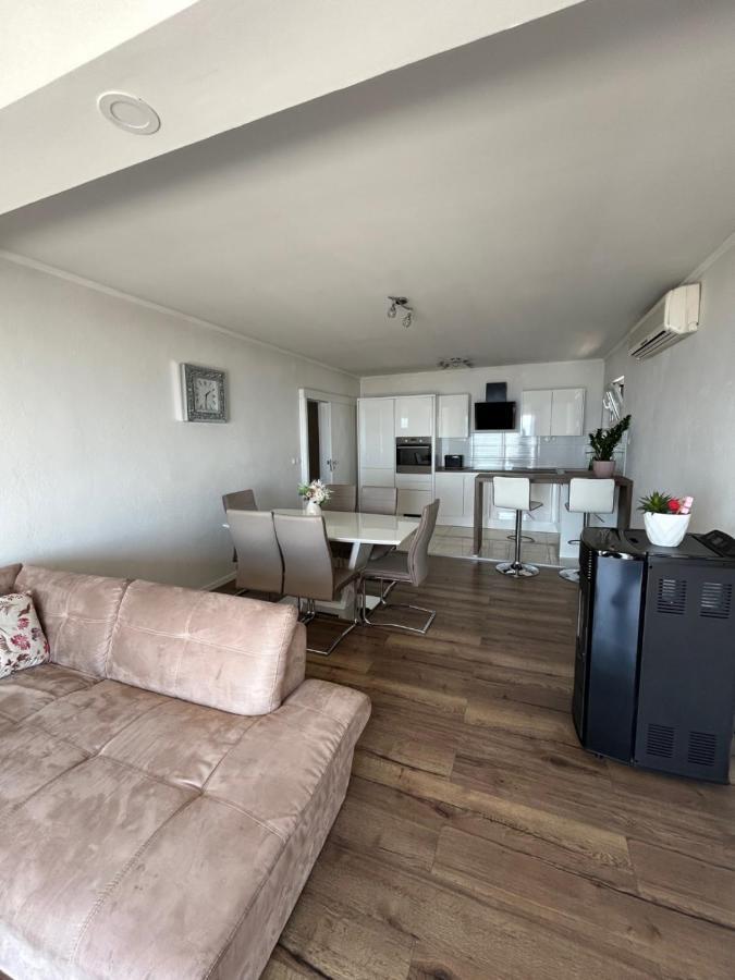 Apartmani Tomas Tučepi Exterior foto