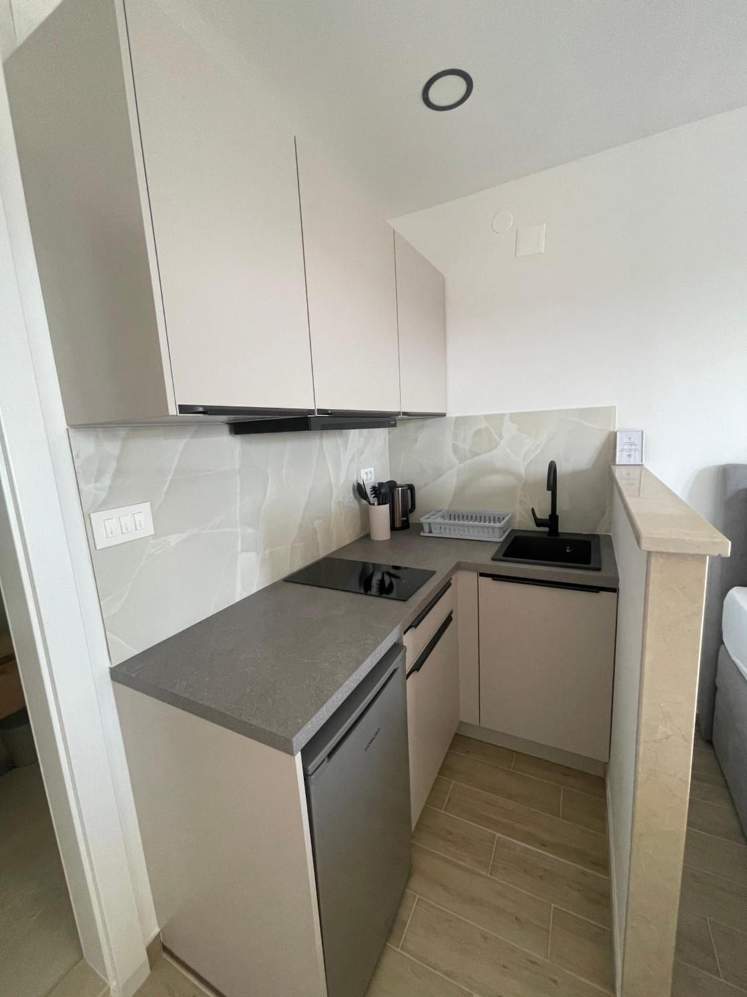 Apartmani Tomas Tučepi Exterior foto