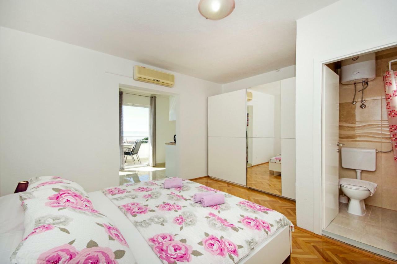 Apartmani Tomas Tučepi Exterior foto