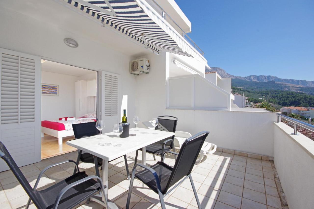 Apartmani Tomas Tučepi Exterior foto