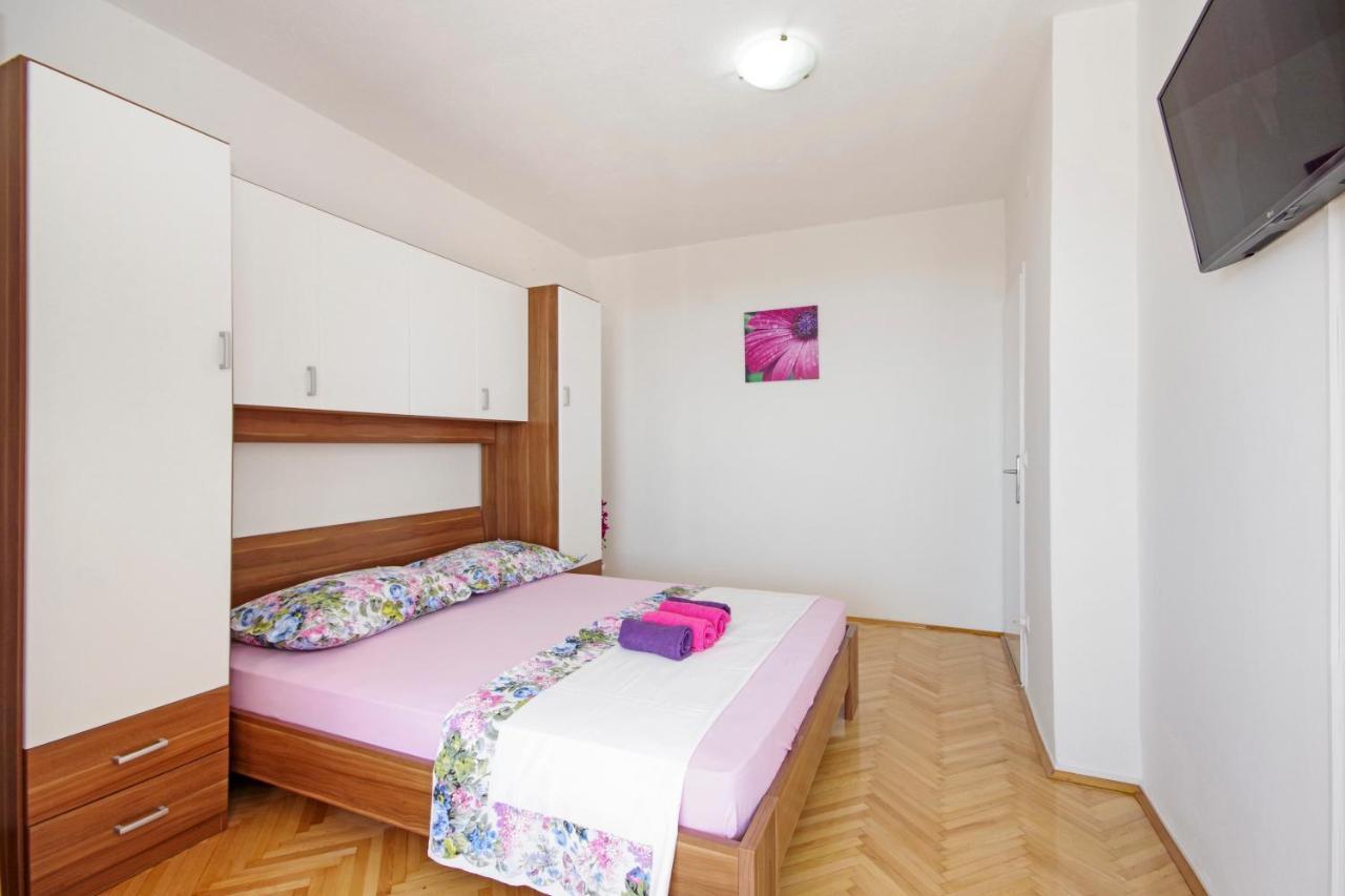 Apartmani Tomas Tučepi Exterior foto