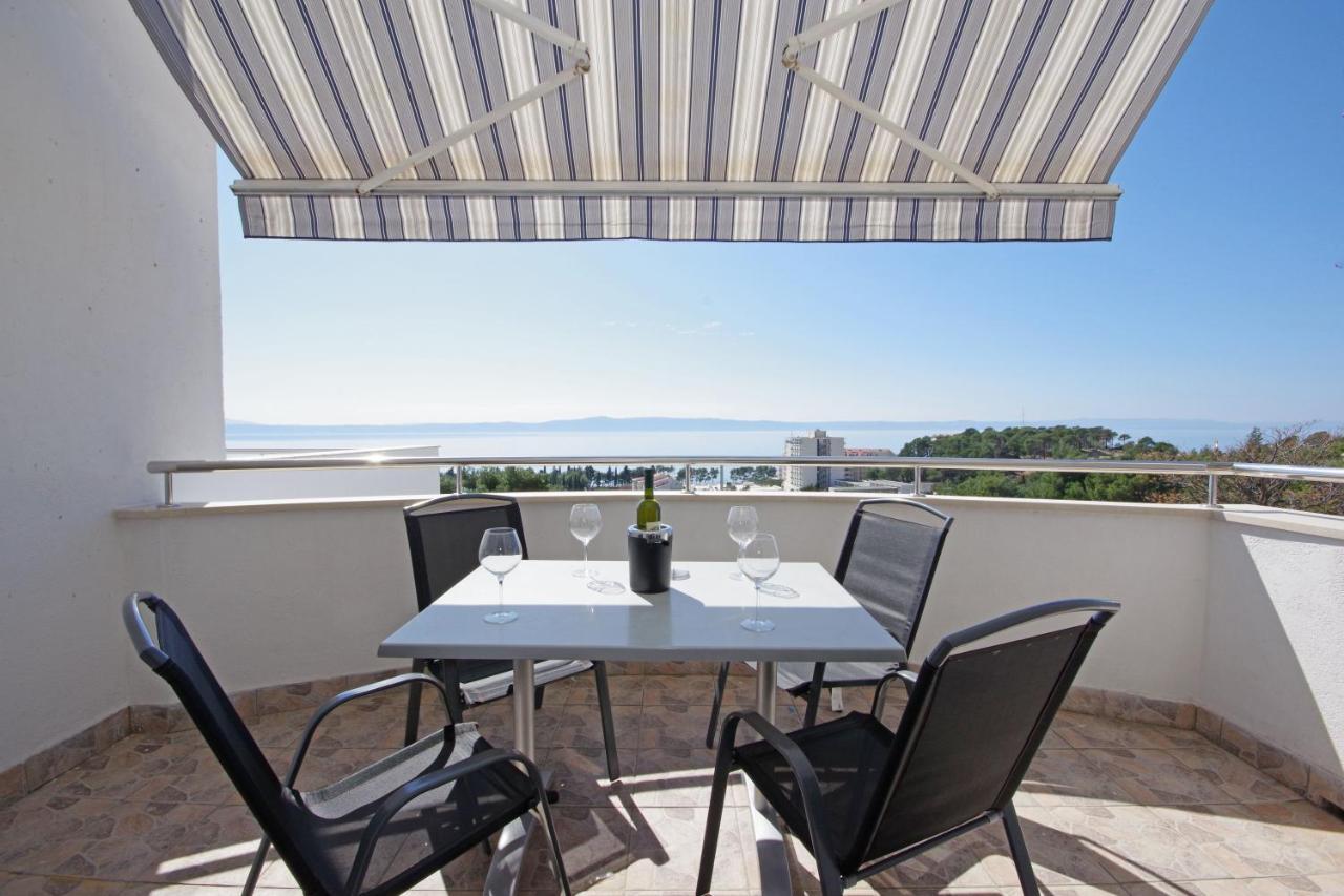 Apartmani Tomas Tučepi Exterior foto